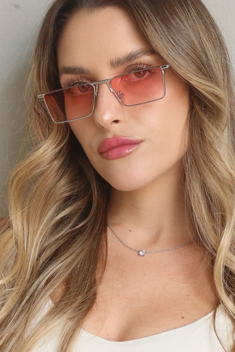 KAYA SILVER RED
