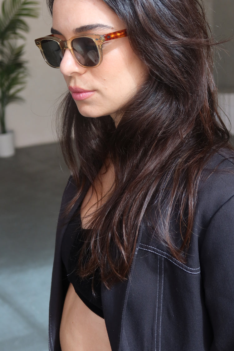 BECCA CLEAR BROWN